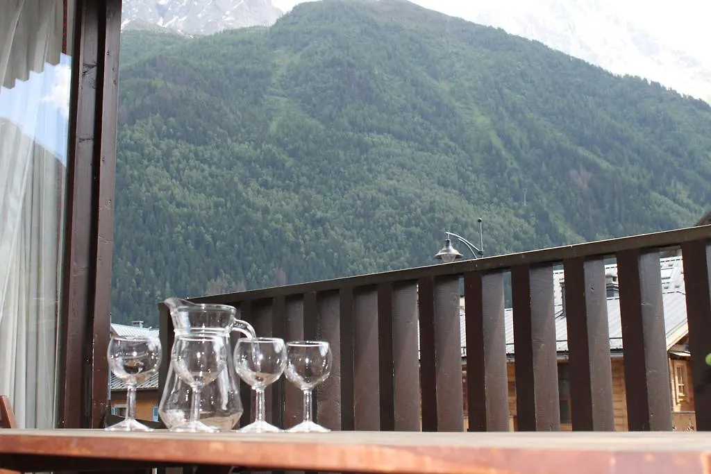 Apartment Mummery 1 - Central Chamonix Walk To Piste