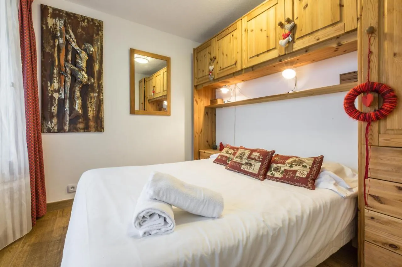 Apartment Mummery 1 - Central Chamonix Walk To Piste